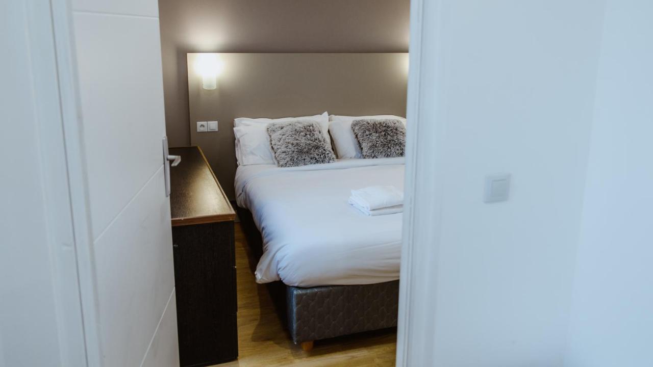Hotel Des Arcades 3*